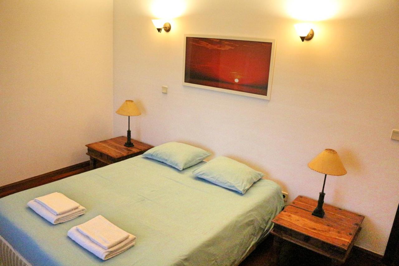 Manawa Camp Bed & Breakfast Costa da Caparica Exterior photo