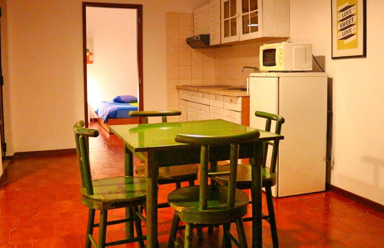 Manawa Camp Bed & Breakfast Costa da Caparica Exterior photo