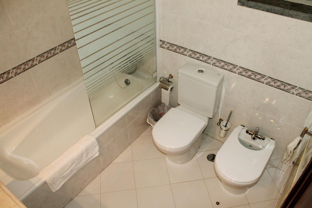 Manawa Camp Bed & Breakfast Costa da Caparica Exterior photo